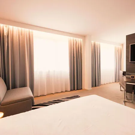 Novotel Centre Gare Hotel