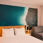 Novotel Centre Gare 4*