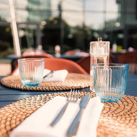 Hotel Novotel Centre Gare Le Havre