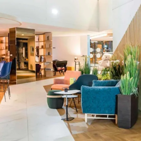 Novotel Centre Gare מלון