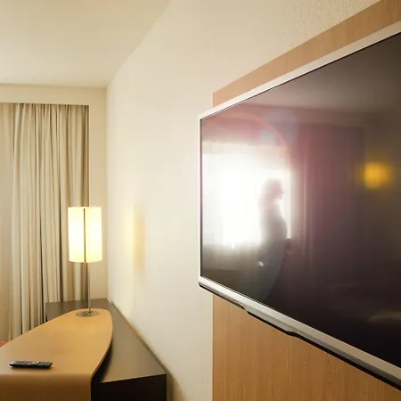 Novotel Centre Gare 4*