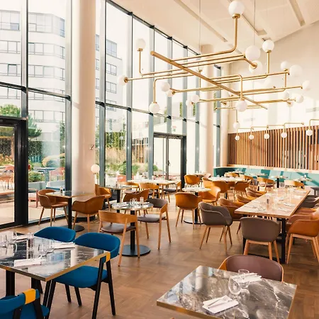 Novotel Centre Gare 4*