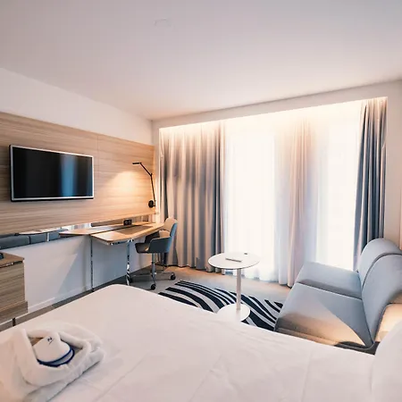 Hotel Novotel Centre Gare Le Havre