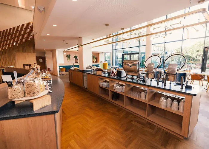 诺富特勒阿弗尔中心火车站酒店 4*