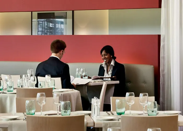 诺富特勒阿弗尔中心火车站酒店